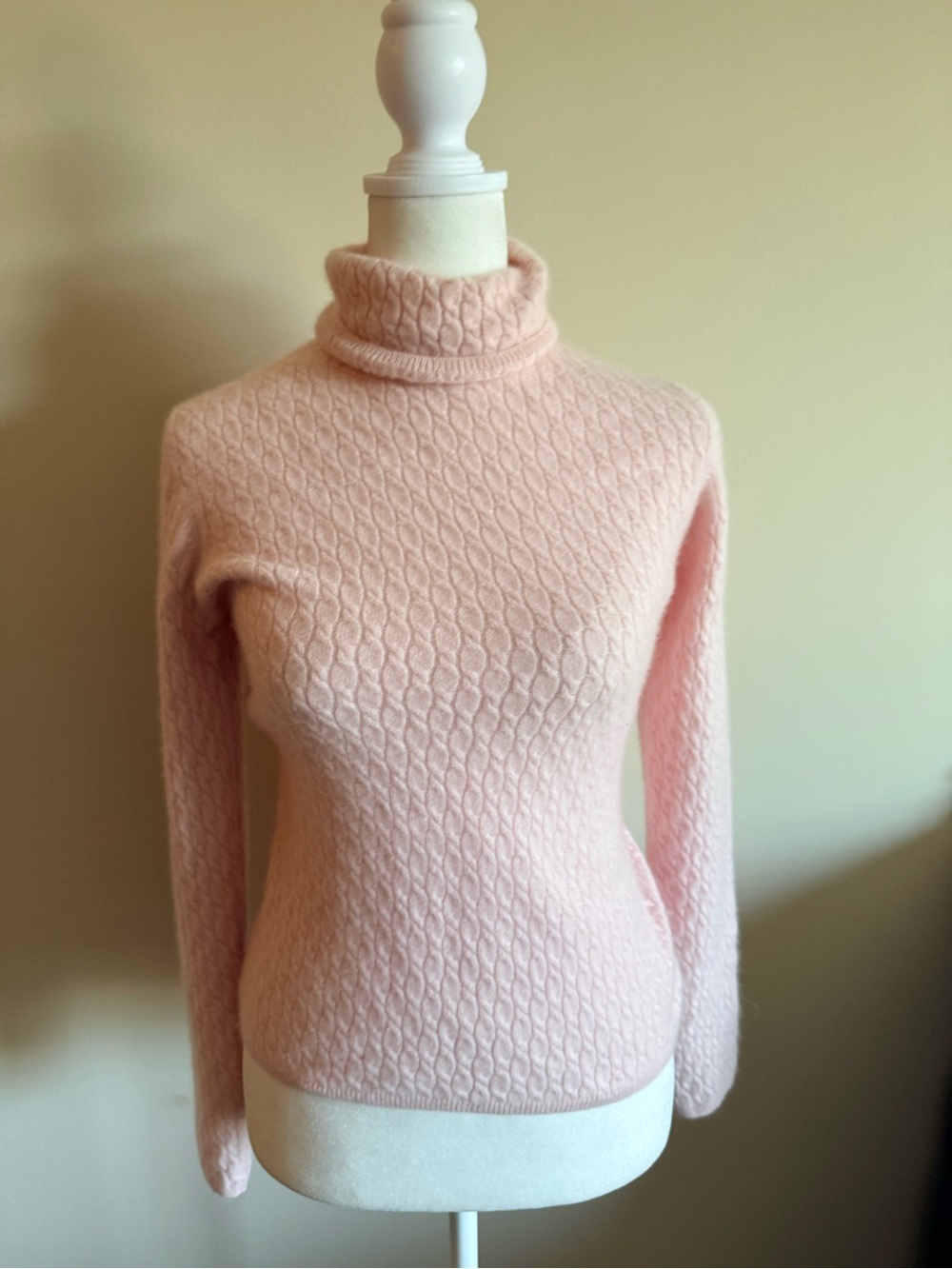 Vtg Pink 100 Cashmere Cable Knit Turtleneck Sweater coquette, quiet luxury sz s